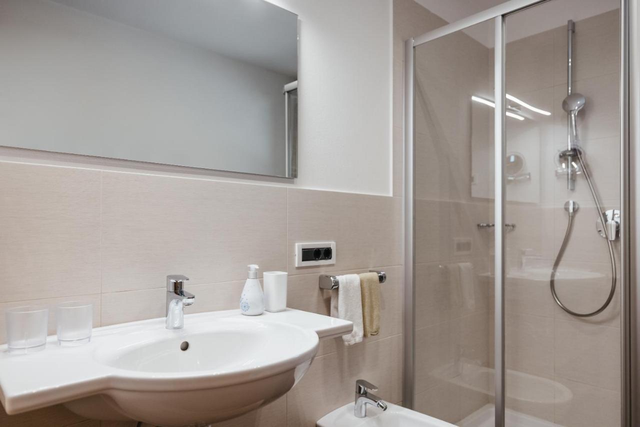 Apartment Sotmarin La Villa  Buitenkant foto